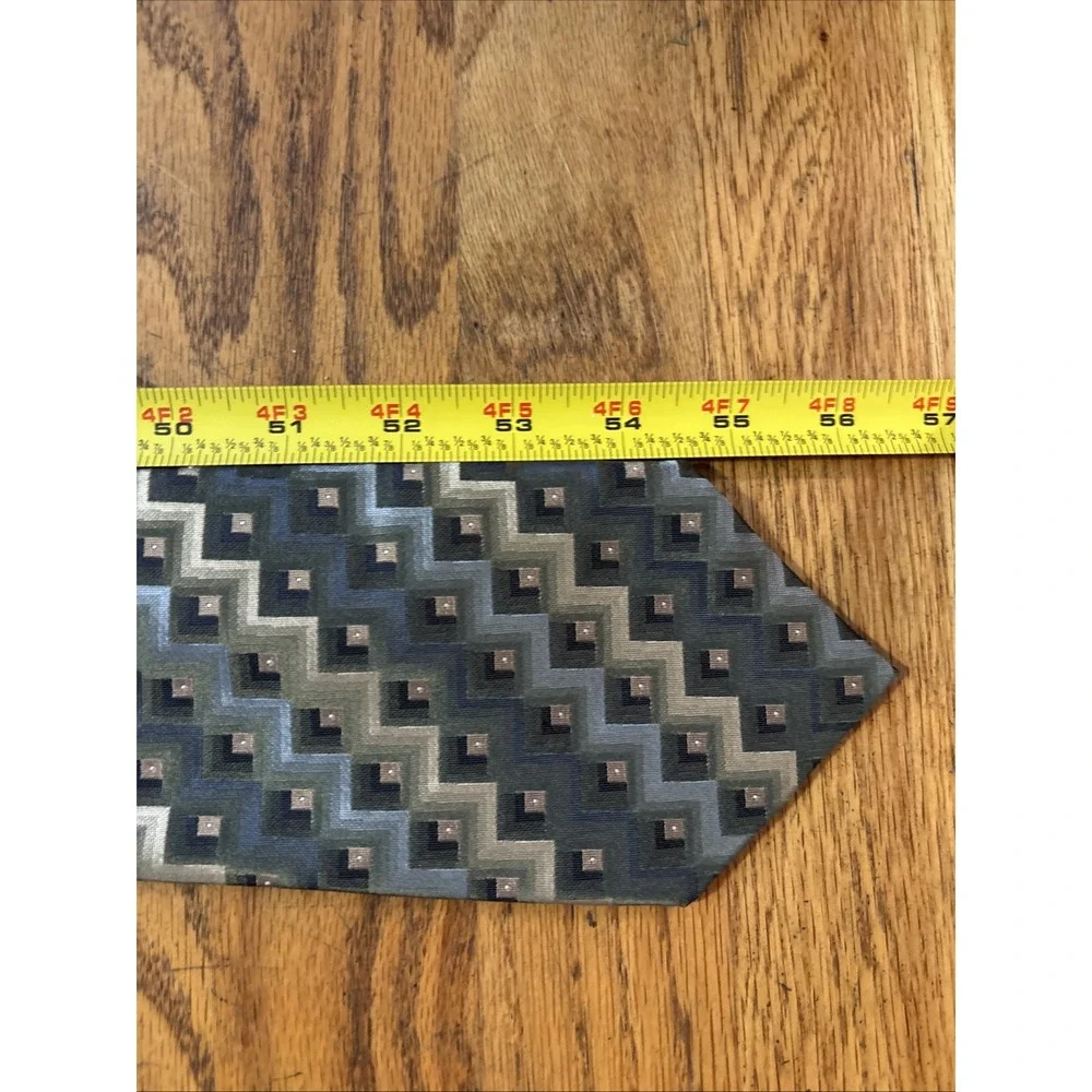 Van Heusen Silk Necktie Mens One Size Green‎ Blue Geometric Stain Guard